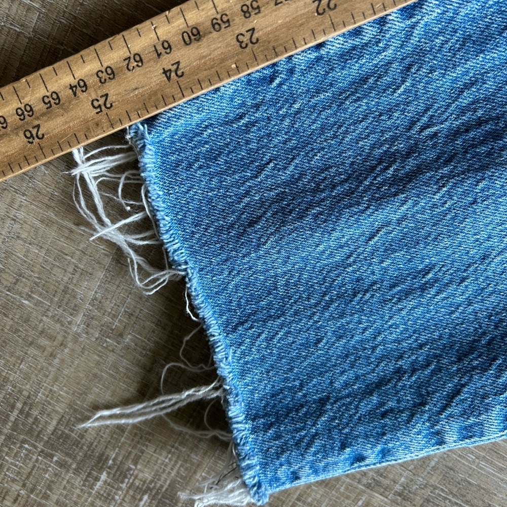 Levi's High Rise Blue Jeans - Picture 9 of 15